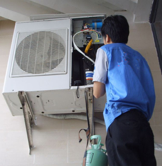 玛多空调开机无反应维修